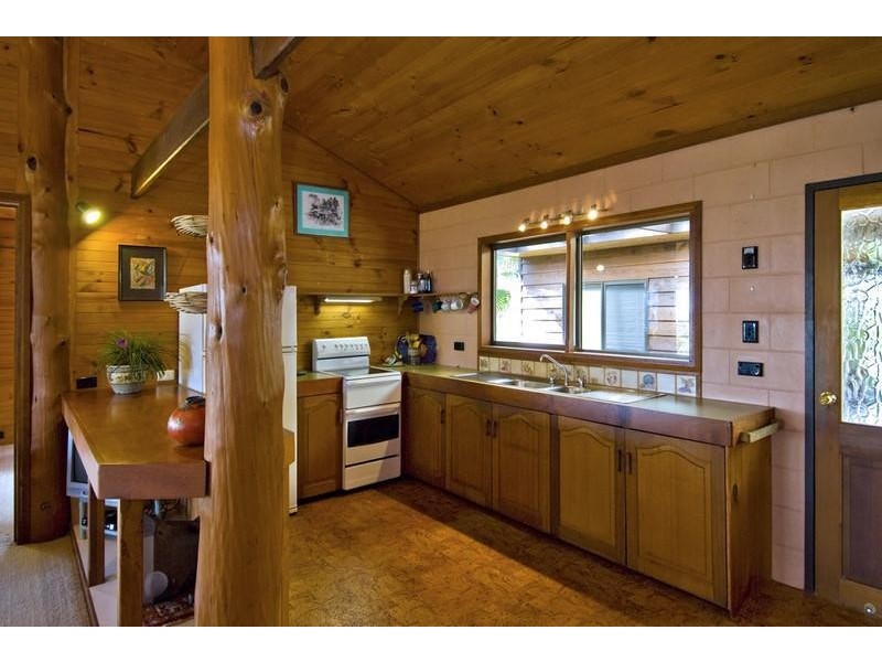 173 Jerome Rd, Barrine QLD 4872