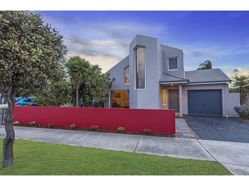 21 Gunliffe Street, Taperoo SA 5017