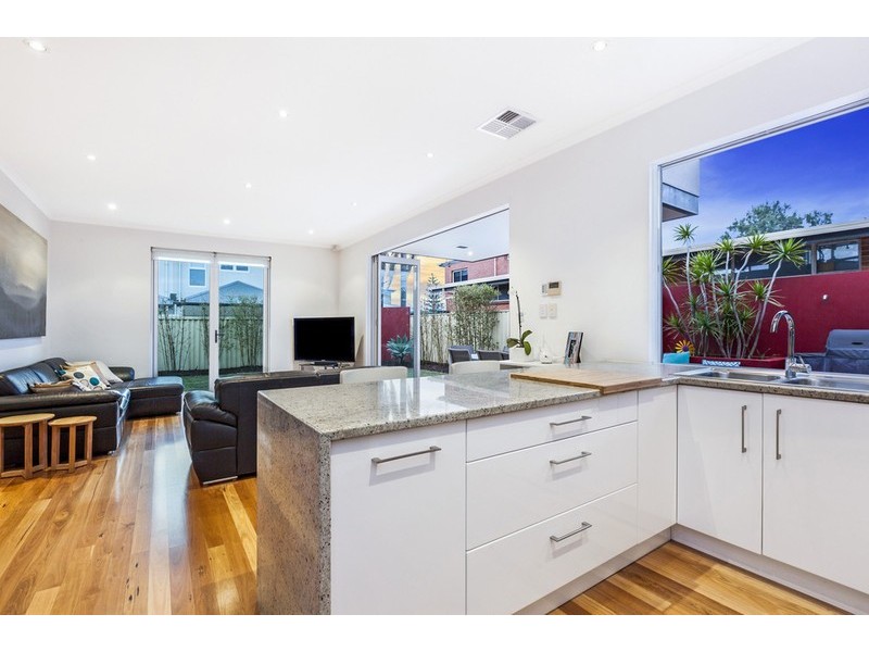 21 Gunliffe Street, Taperoo SA 5017