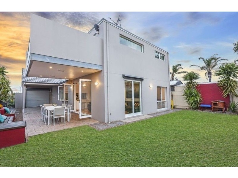 21 Gunliffe Street, Taperoo SA 5017