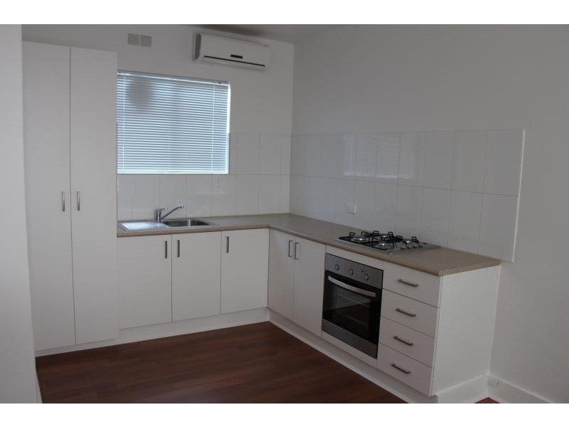 11/57 Kingsville Street, Kingsville VIC 3012