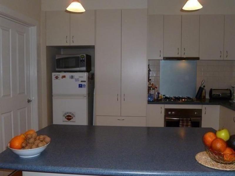 1/11 Stradbroke Rd, Boronia VIC 3155