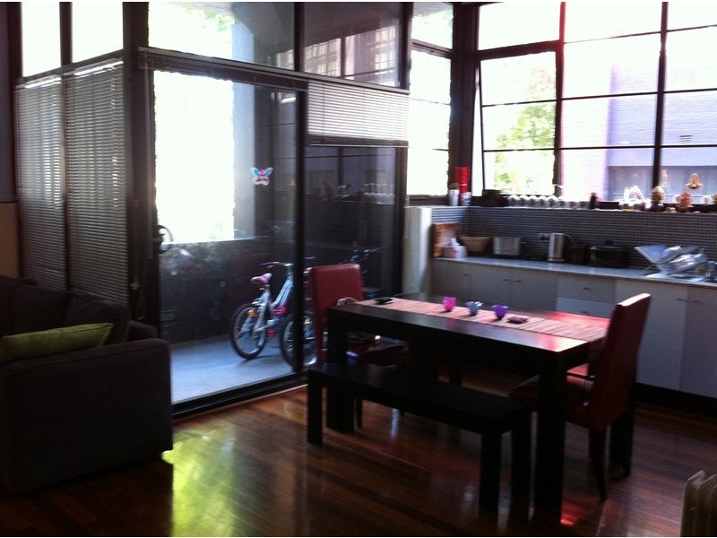 277 Crown St, Surry Hills NSW 2010