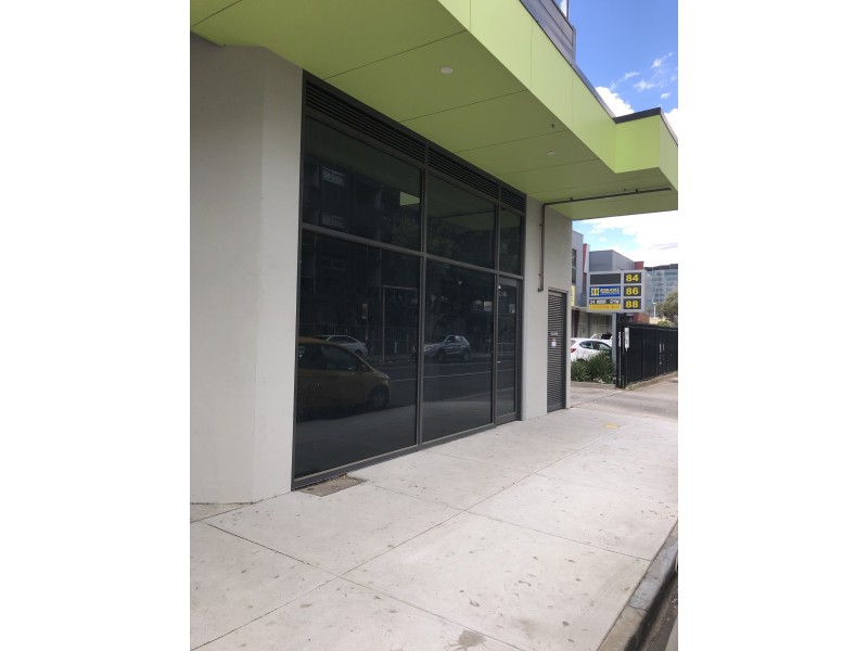 2/90 Buckley Street, Footscray VIC 3011