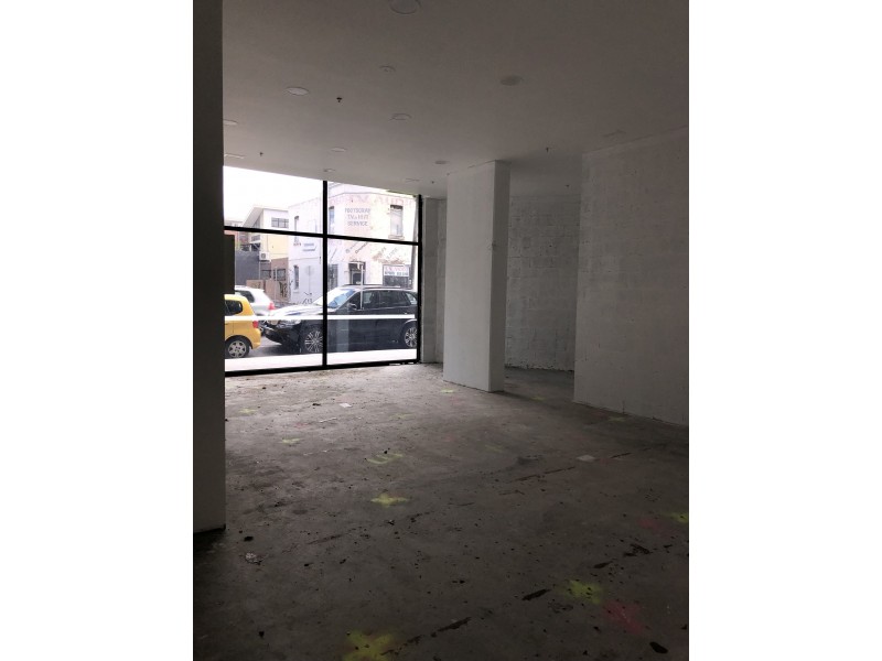 2/90 Buckley Street, Footscray VIC 3011