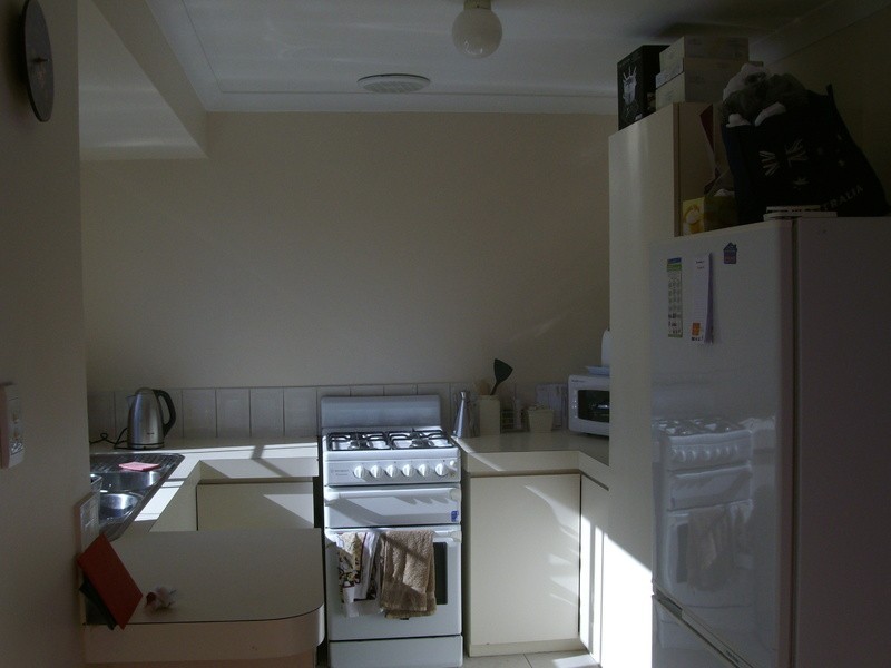 2/12 Farnaby Lane, Beckenham WA 6107