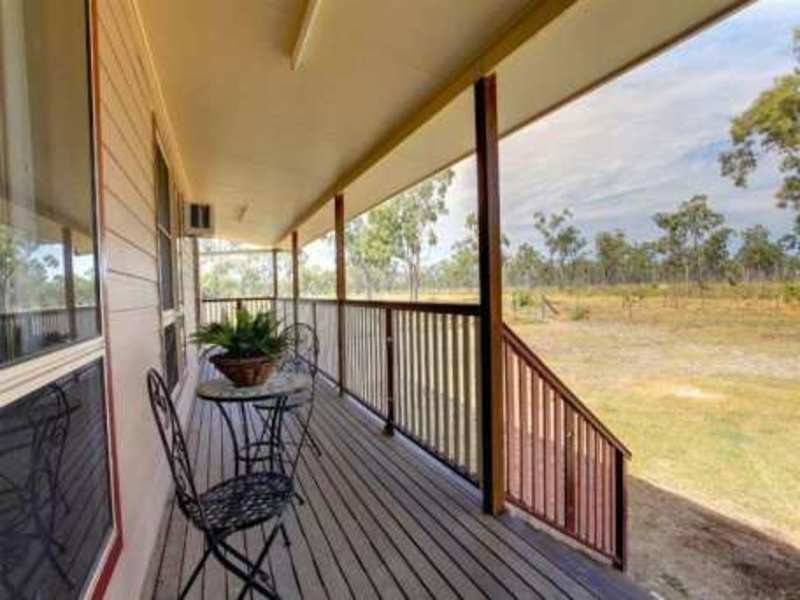 191 Skydiver Rd, Woodstock QLD 4816