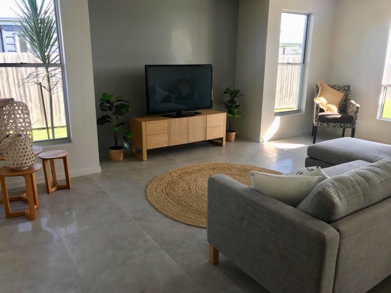 33 Primavera Boulevard, Beaconsfield QLD 4740
