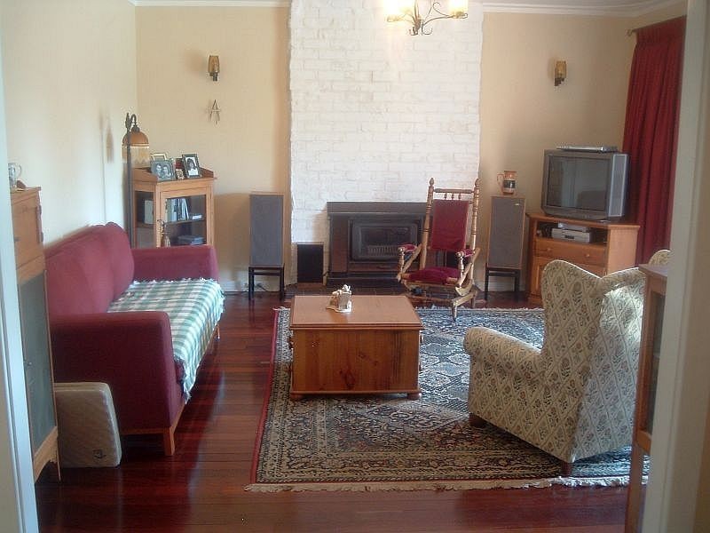 31 Waltham Road, Armadale WA 6112
