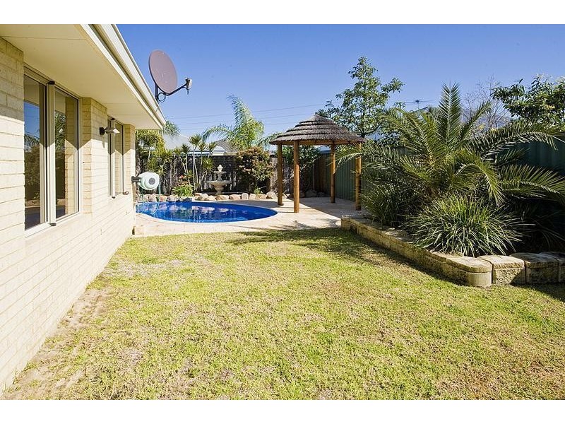 15 Fleet Circle (Jacaranda Prvt EST), High Wycombe WA 6057