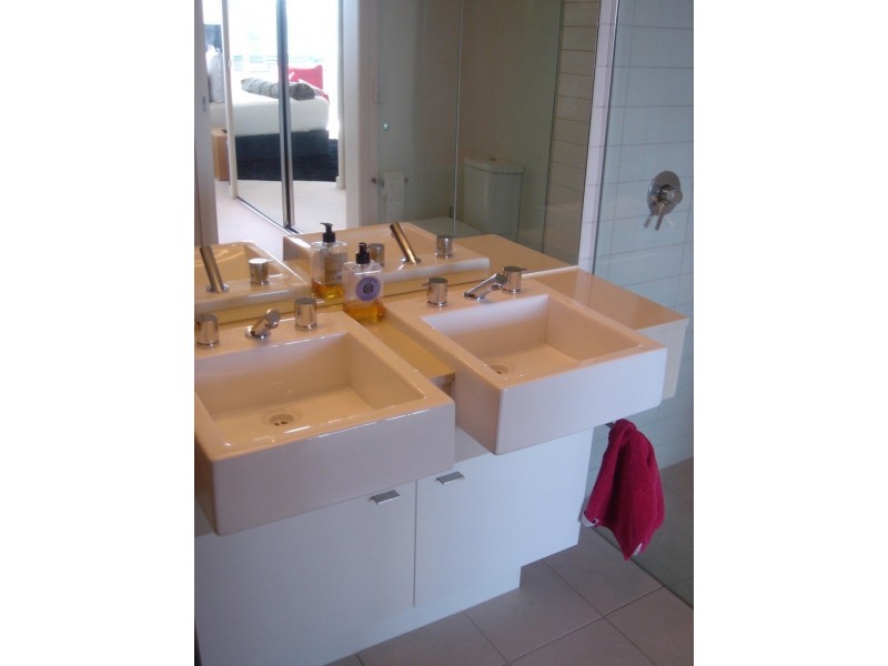 1903/80 Lorimer St, Docklands VIC 3008