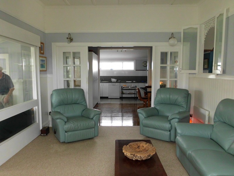 18 Stevenson St, Taree NSW 2430
