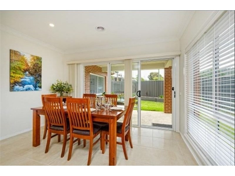 617 Elm Street, Albury NSW 2640