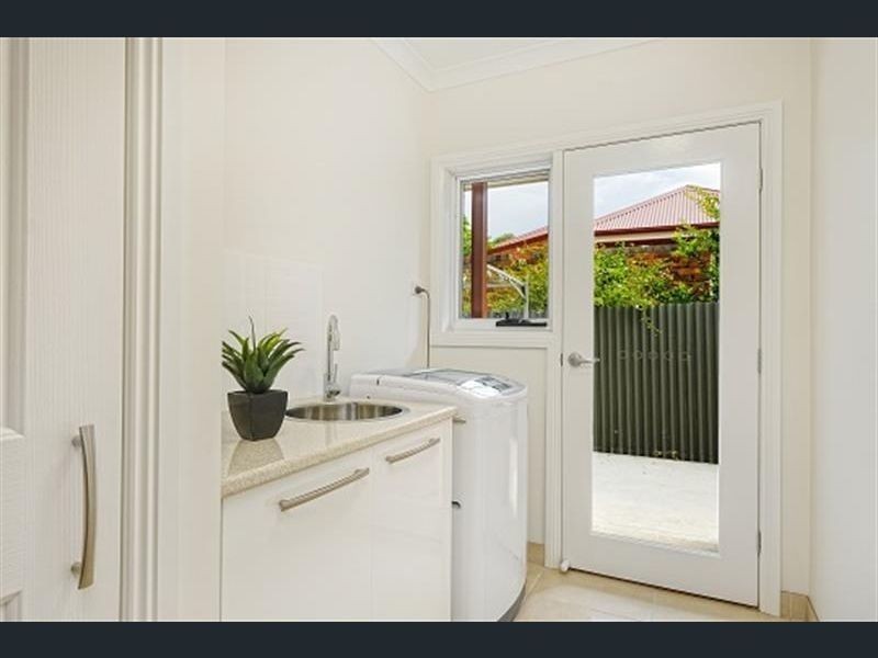 617 Elm Street, Albury NSW 2640