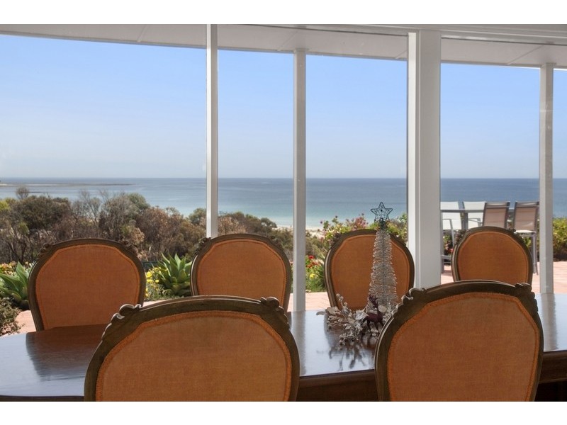 80 Bowering Hill Road, Port Willunga SA 5173
