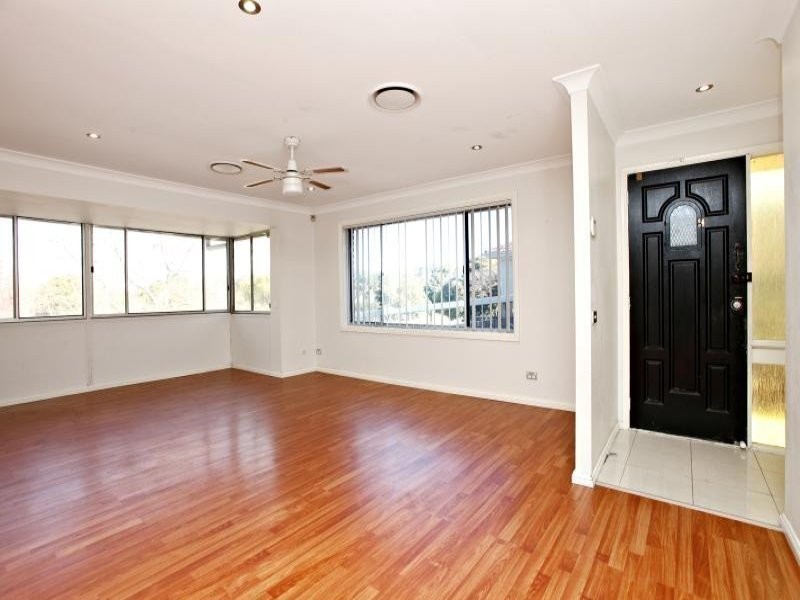 34 Pickersgill Street, Kings Langley NSW 2147