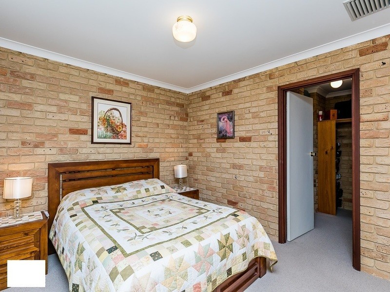 89 Buckingham Road, Swan View WA 6056