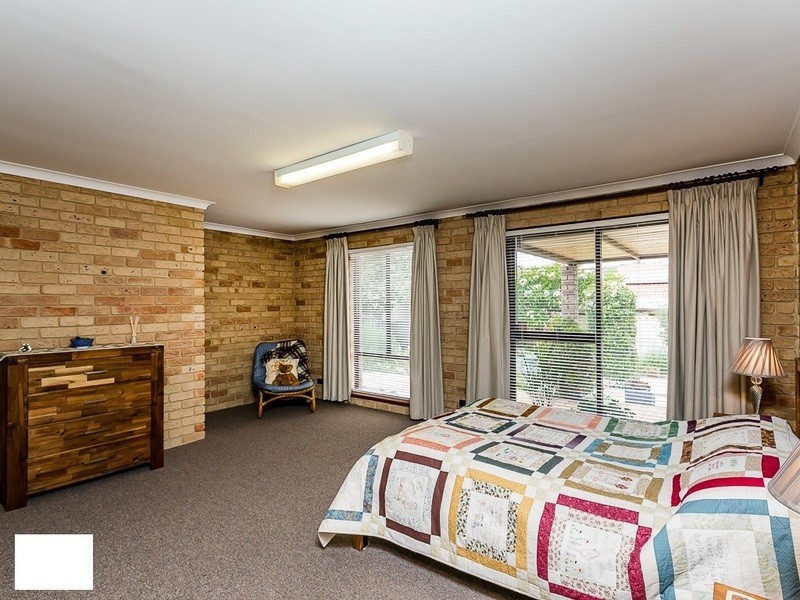 89 Buckingham Road, Swan View WA 6056