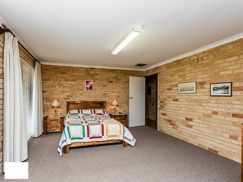 89 Buckingham Road, Swan View WA 6056