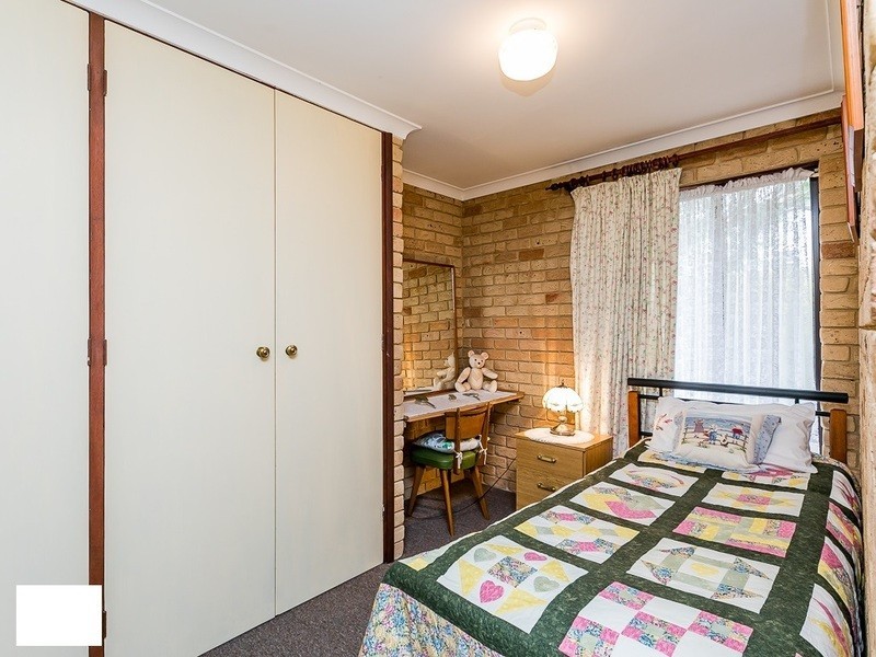 89 Buckingham Road, Swan View WA 6056