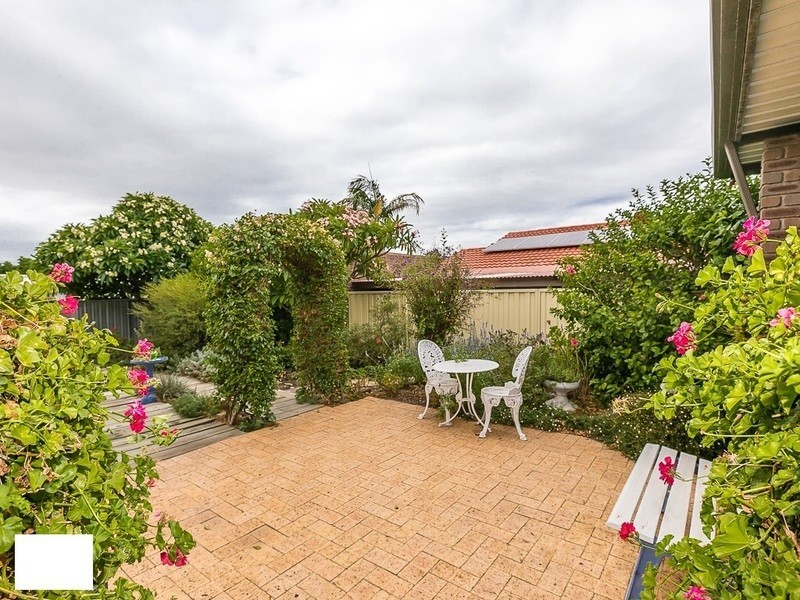 89 Buckingham Road, Swan View WA 6056