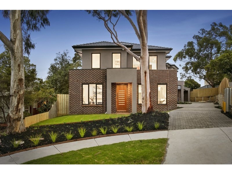 1/2 Lynton Court, Balwyn North VIC 3104