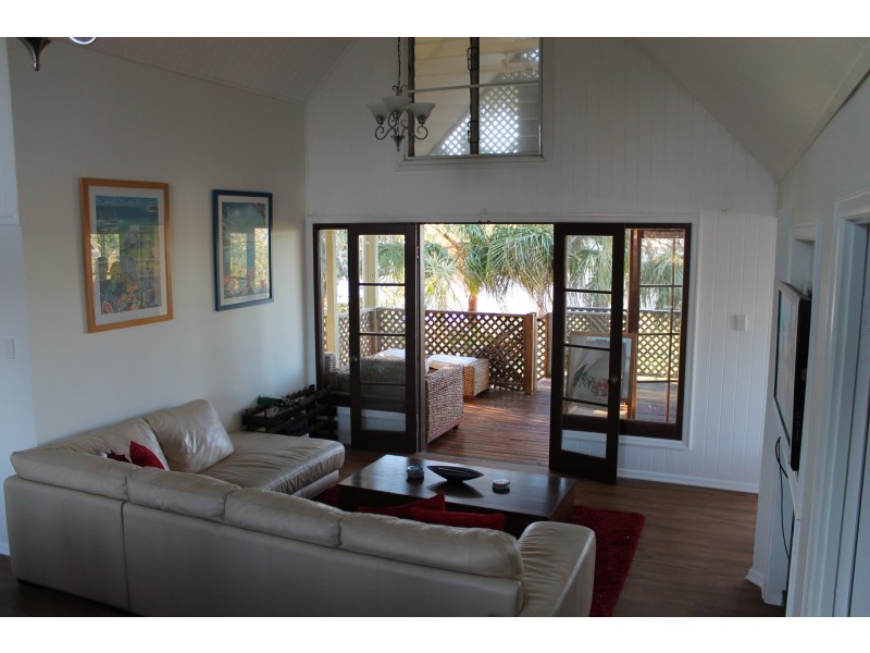 72A Coombe Avenue, Hope Island QLD 4212