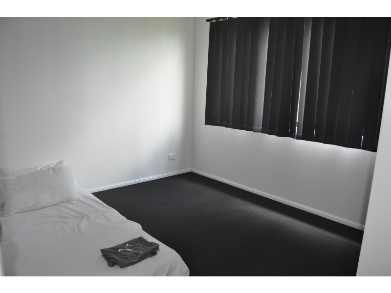 17 Brearley Court, Rural View QLD 4740