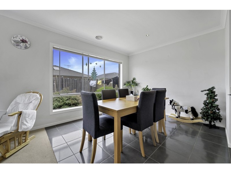 22 Chamberlain Way, Williams Landing VIC 3027