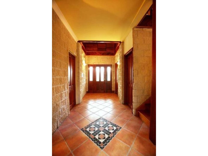 73 Myall St, Tea Gardens NSW 2324