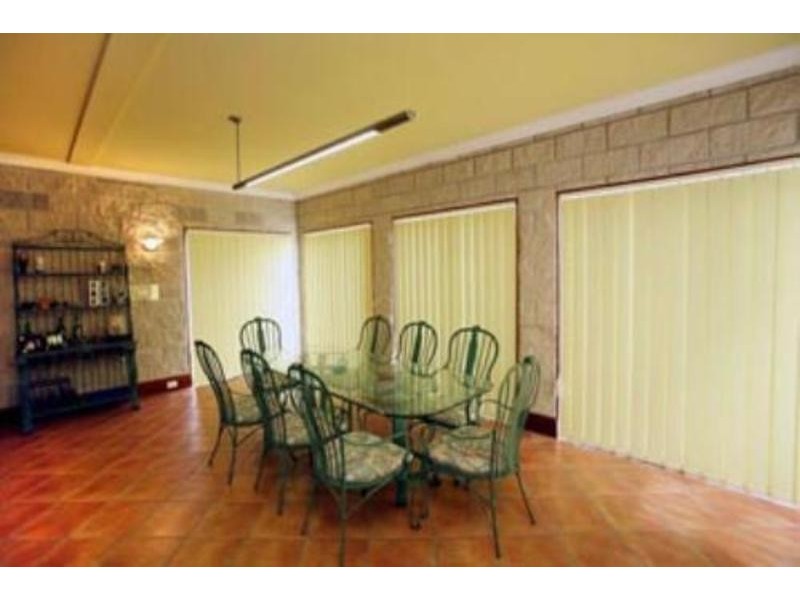 73 Myall St, Tea Gardens NSW 2324