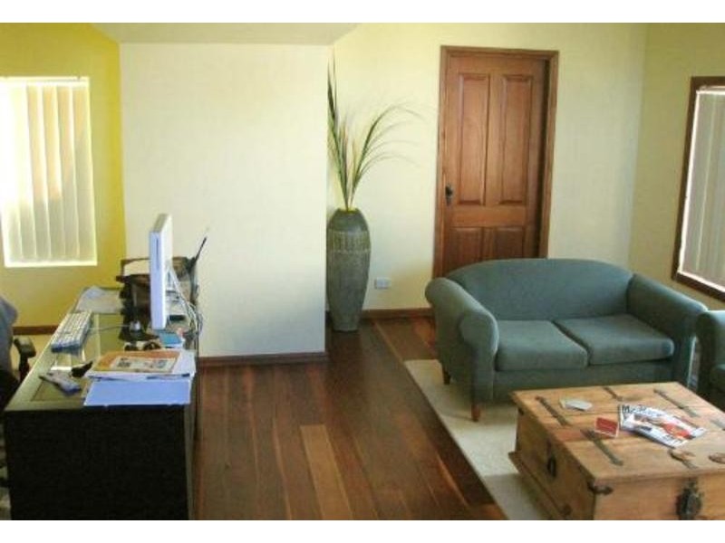 73 Myall St, Tea Gardens NSW 2324