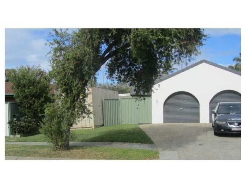 2/96 Botanical Drive, Labrador QLD 4215