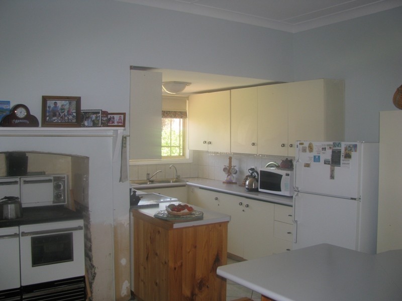 148 Anzac Street, Temora NSW 2666