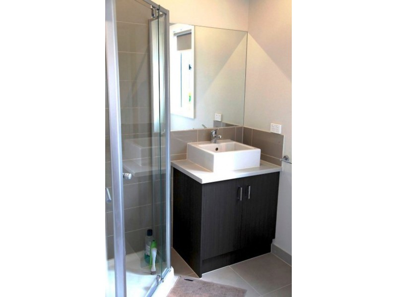 27 Alvina Street, Sunshine North VIC 3020