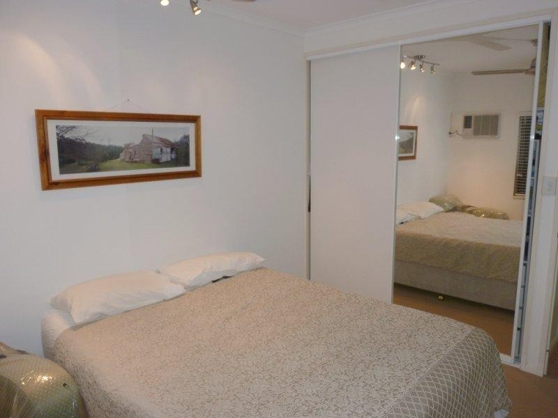 5/9-11 Oyster Court, Trinity Beach QLD 4879