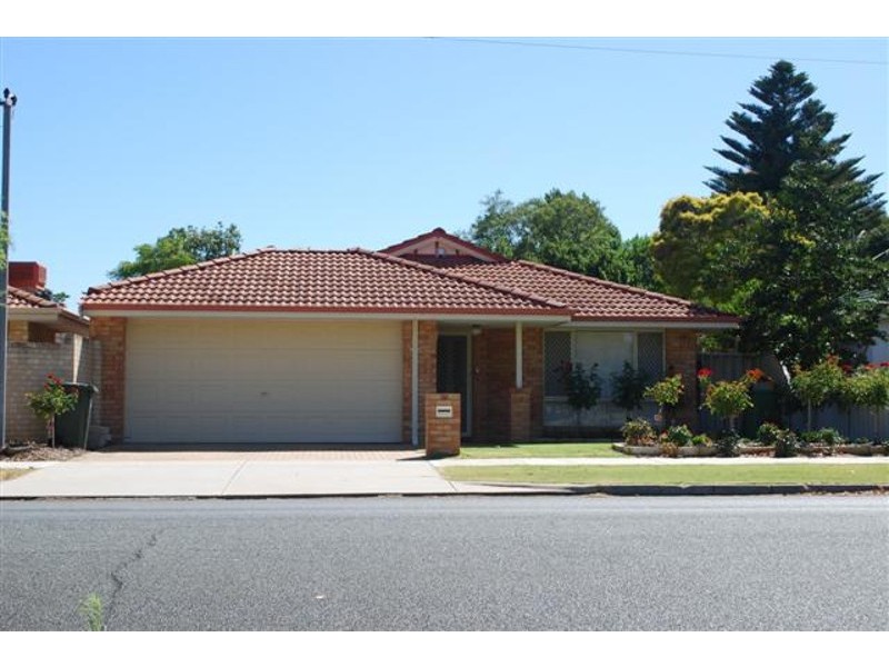 2A Jarman Avenue, Manning WA 6152