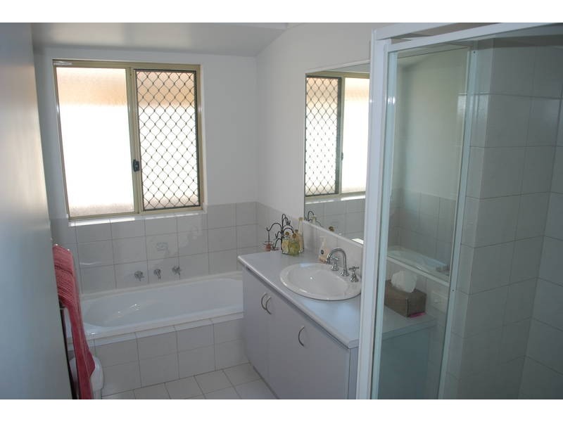 2A Jarman Avenue, Manning WA 6152
