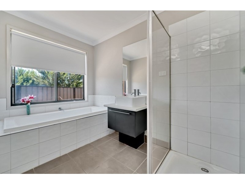 7 Atkinson Close, Point Cook VIC 3030