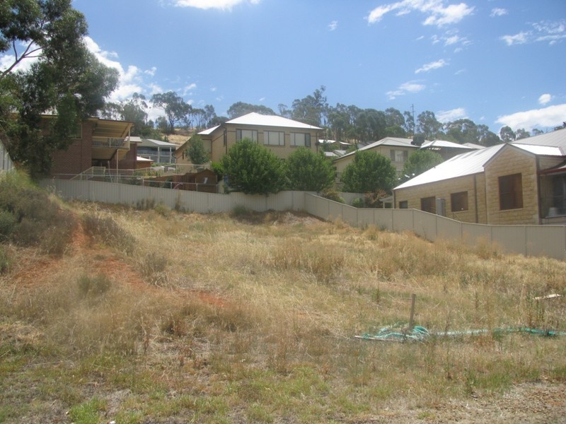 52  Amaroo Street, Kooringal NSW 2650