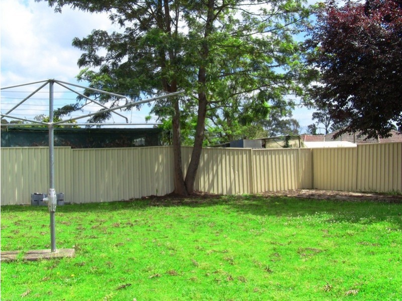 26 Waikanda Crescent, Whalan NSW 2770