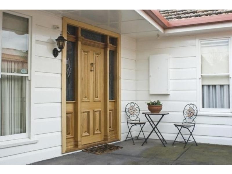 35 Kennedy St, Glen Waverley VIC 3150