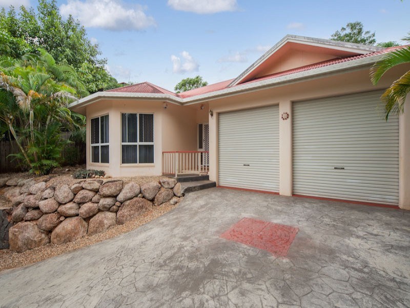 270 Robert Road, Bentley Park QLD 4869