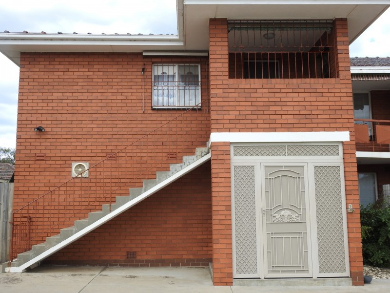 10/83 Railway St North, Altona VIC 3018