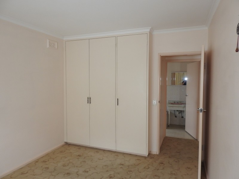 10/83 Railway St North, Altona VIC 3018