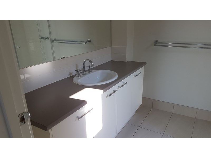 3 Katahdin Terrace, Cranbourne North VIC 3977