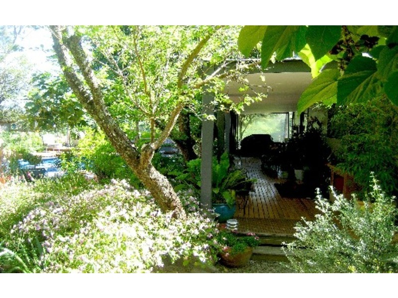 7377 Great Alpine Rd, Bright VIC 3741