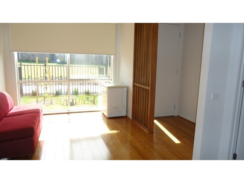 25 Camera Walk, Coburg VIC 3058