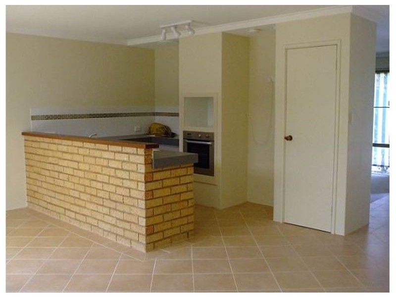 36C Leonard St, Victoria Park WA 6100