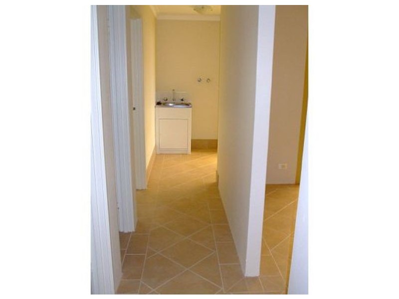 36C Leonard St, Victoria Park WA 6100